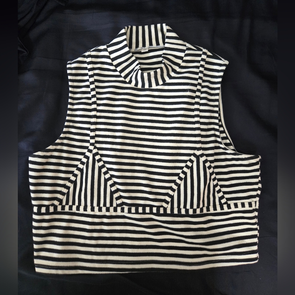 Striped Black and White Sleeveless Top